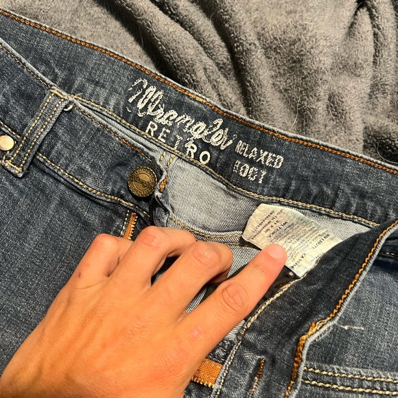 Men’s Wrangler retro relaxed boot - Picture 2 of 4